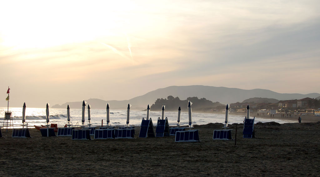 Spiaggia al tramonto