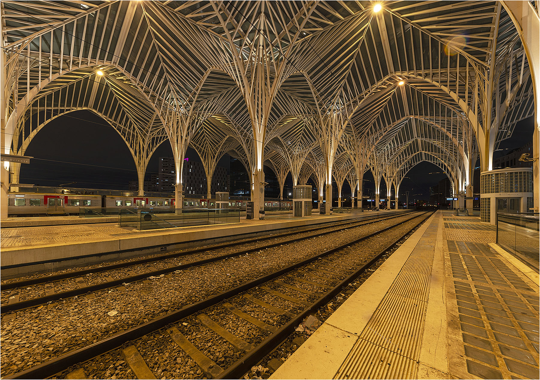Stazione Oriente, Lisbona