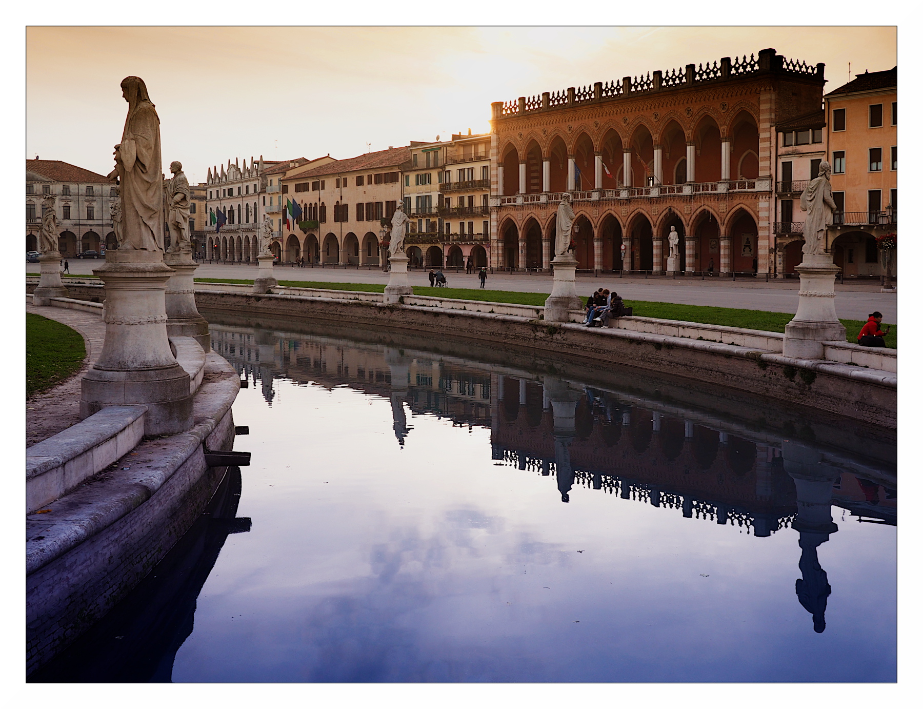 'Pra dea vae' al far della sera