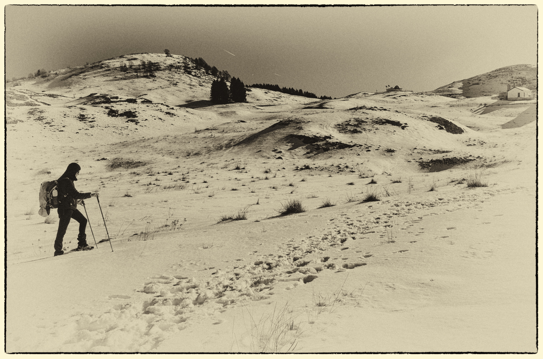 Autoscatto montano in stile antico