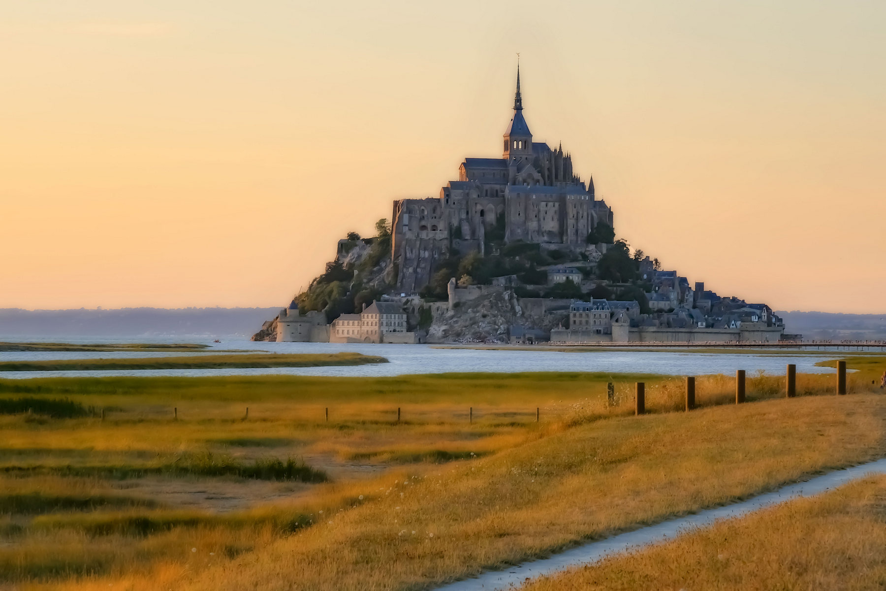 Mont Saint Michel, verso sera