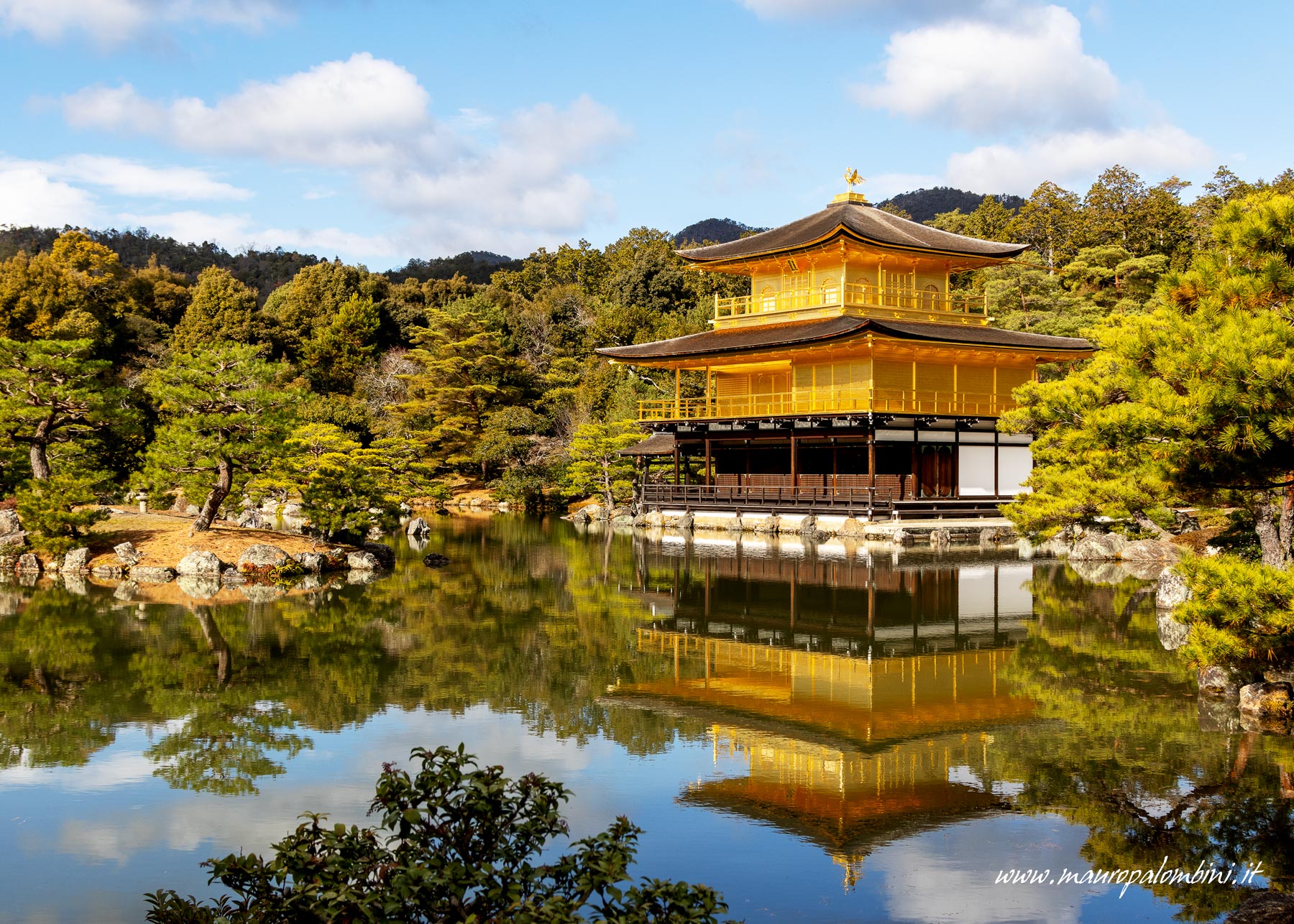Kinkaku-ji - Tempio del padiglione d'oro.