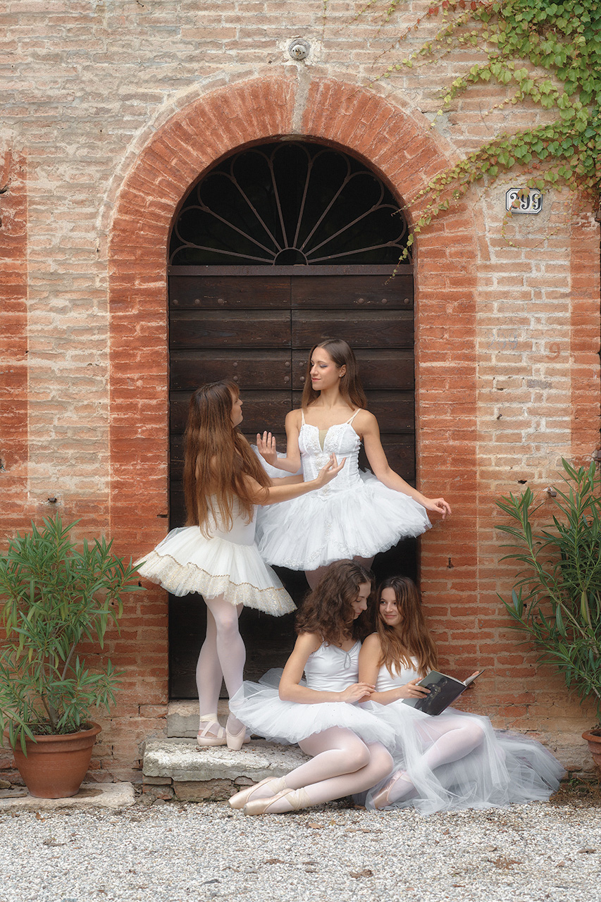 Danza ... statica, a colori (di L_Eretico)