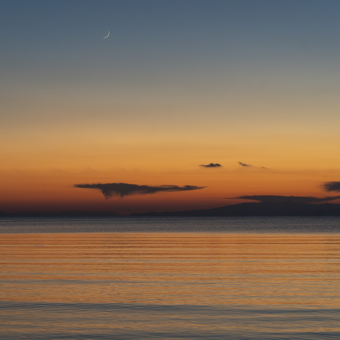 Tramonto con Luna . 2