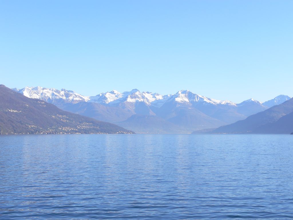 Quel ramo del lago di Como, che volge a mezzogiorno...