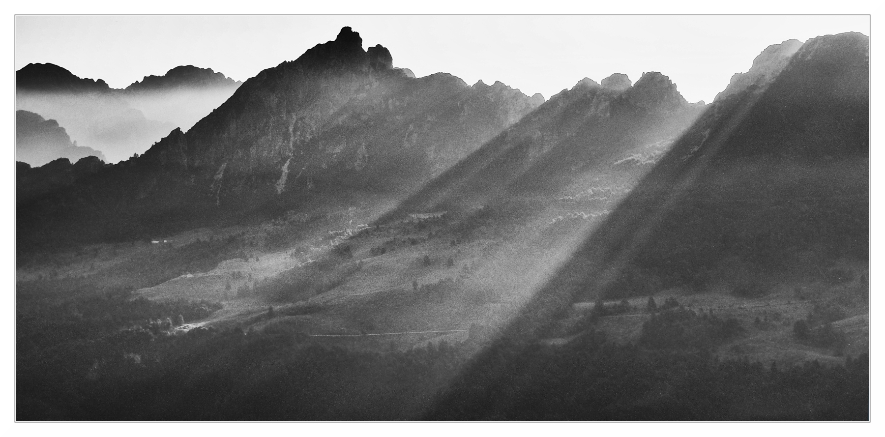 giochi di luce sulle Piccole Dolomiti