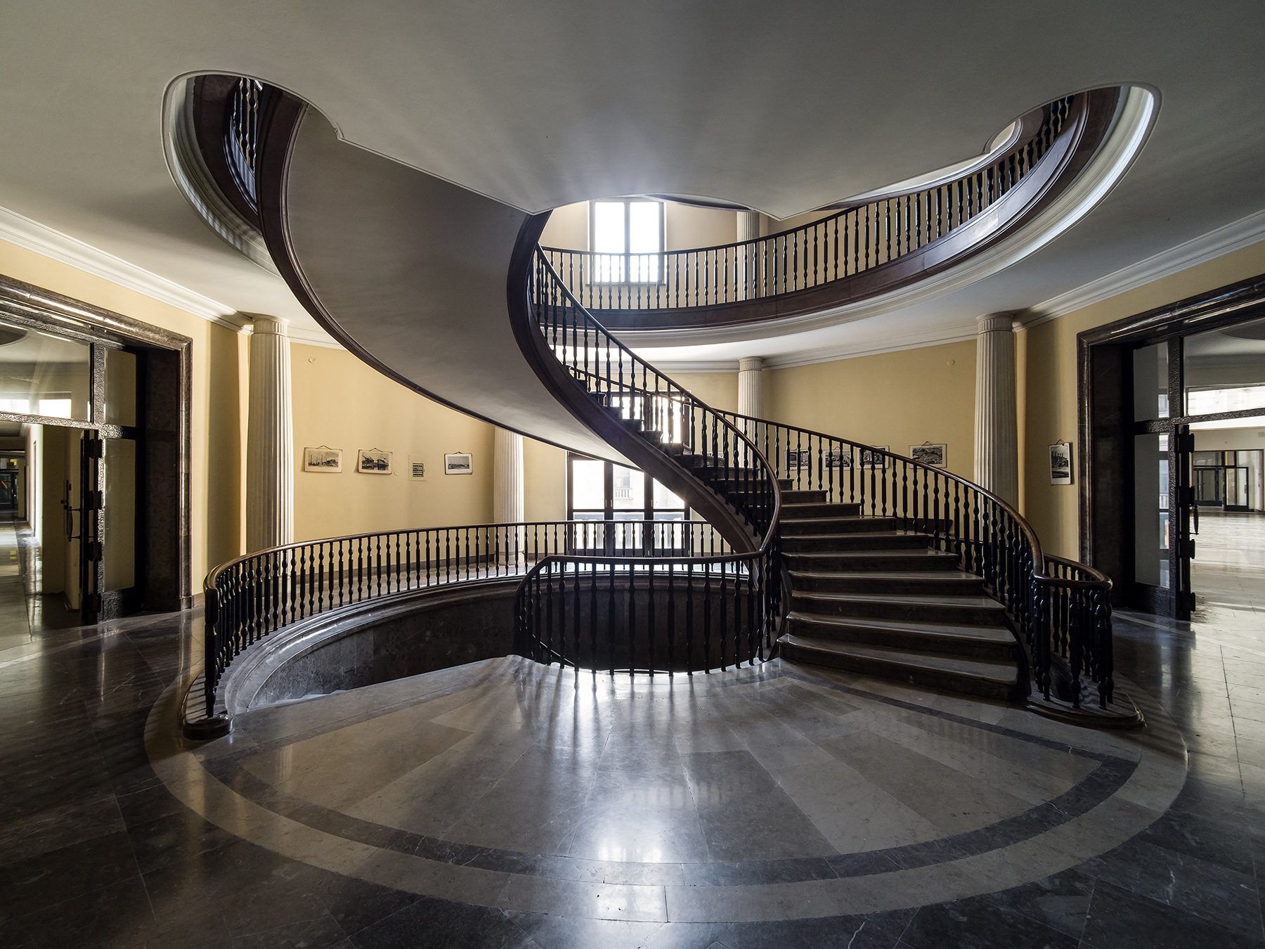 La scala dei suicidi