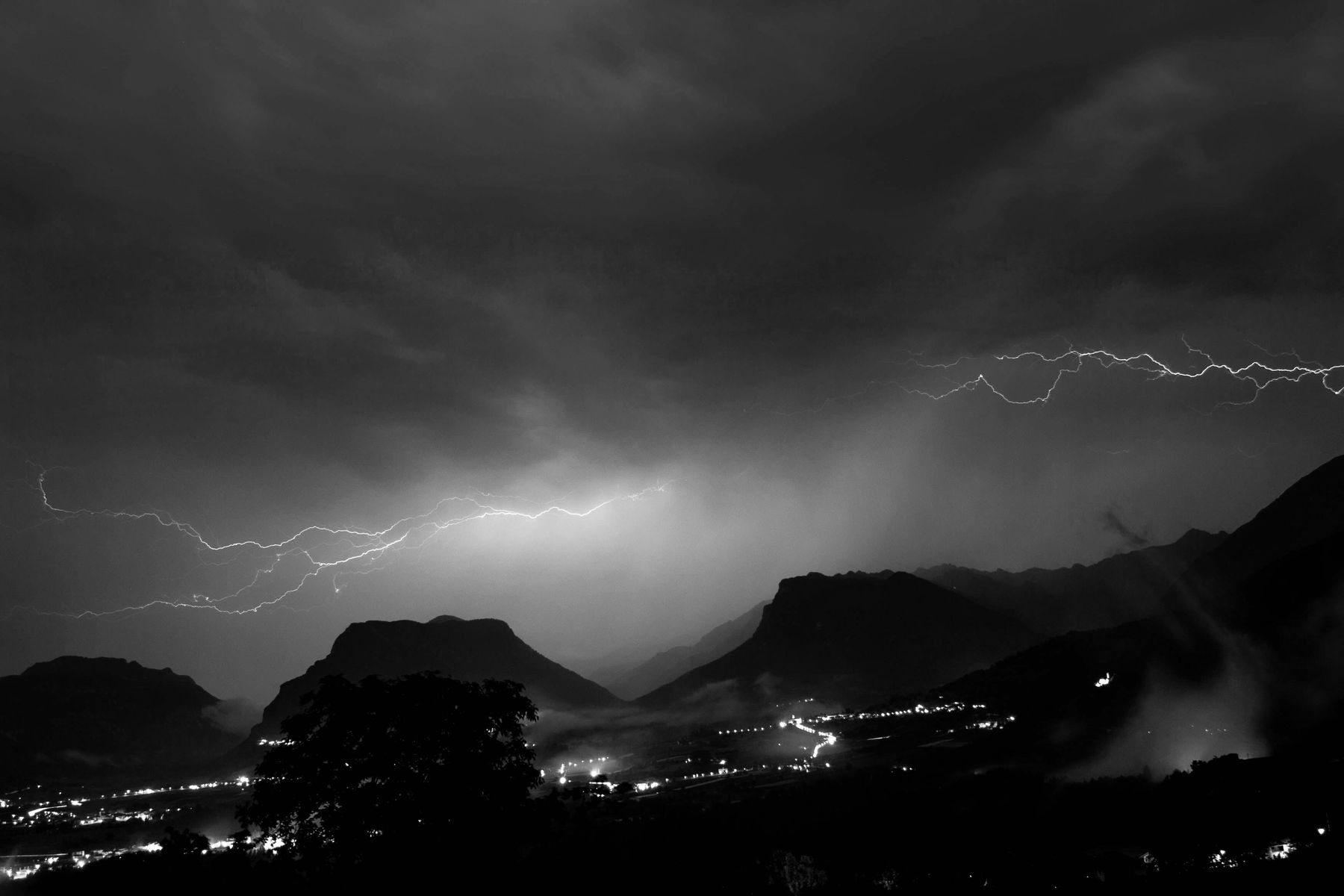 tuoni , fulmini e saette