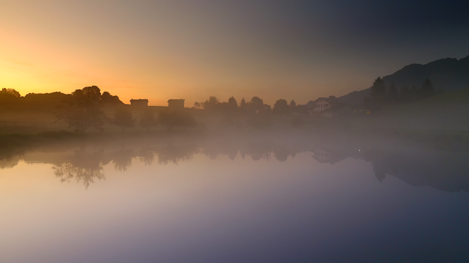 Alba nebbiosa al Laghetto di Pizzegoro