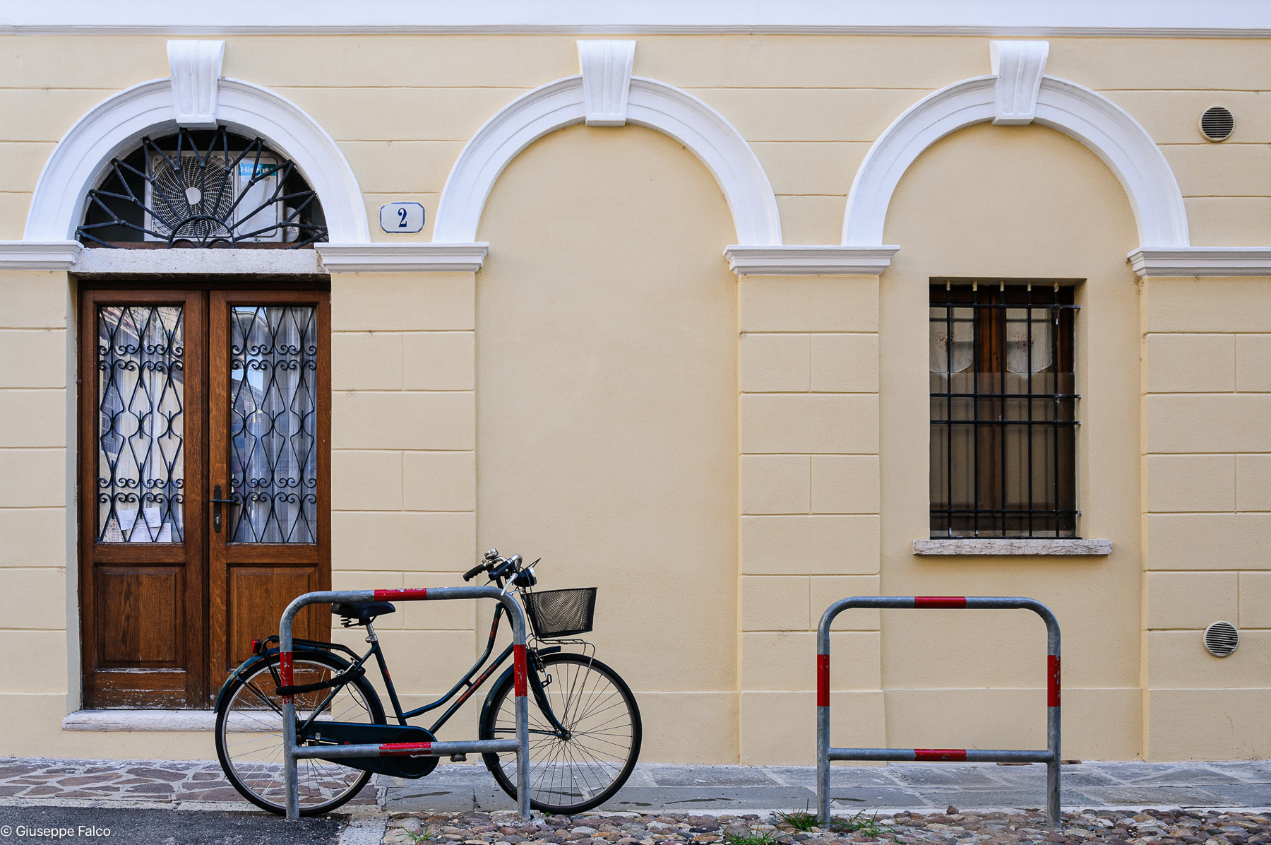 Archi, Bici, Cestino, Due...