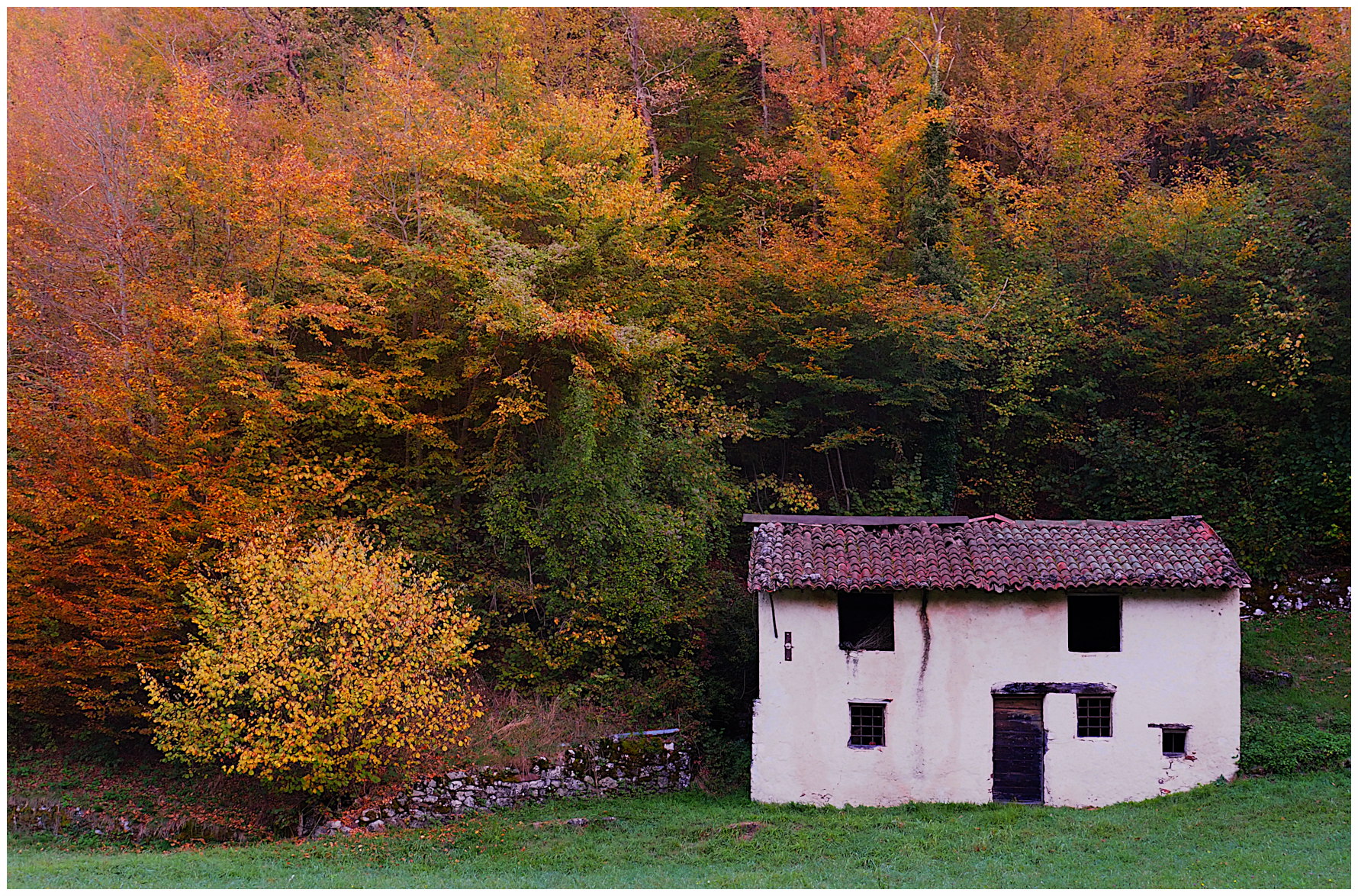 casupola diroccata nell'autunno