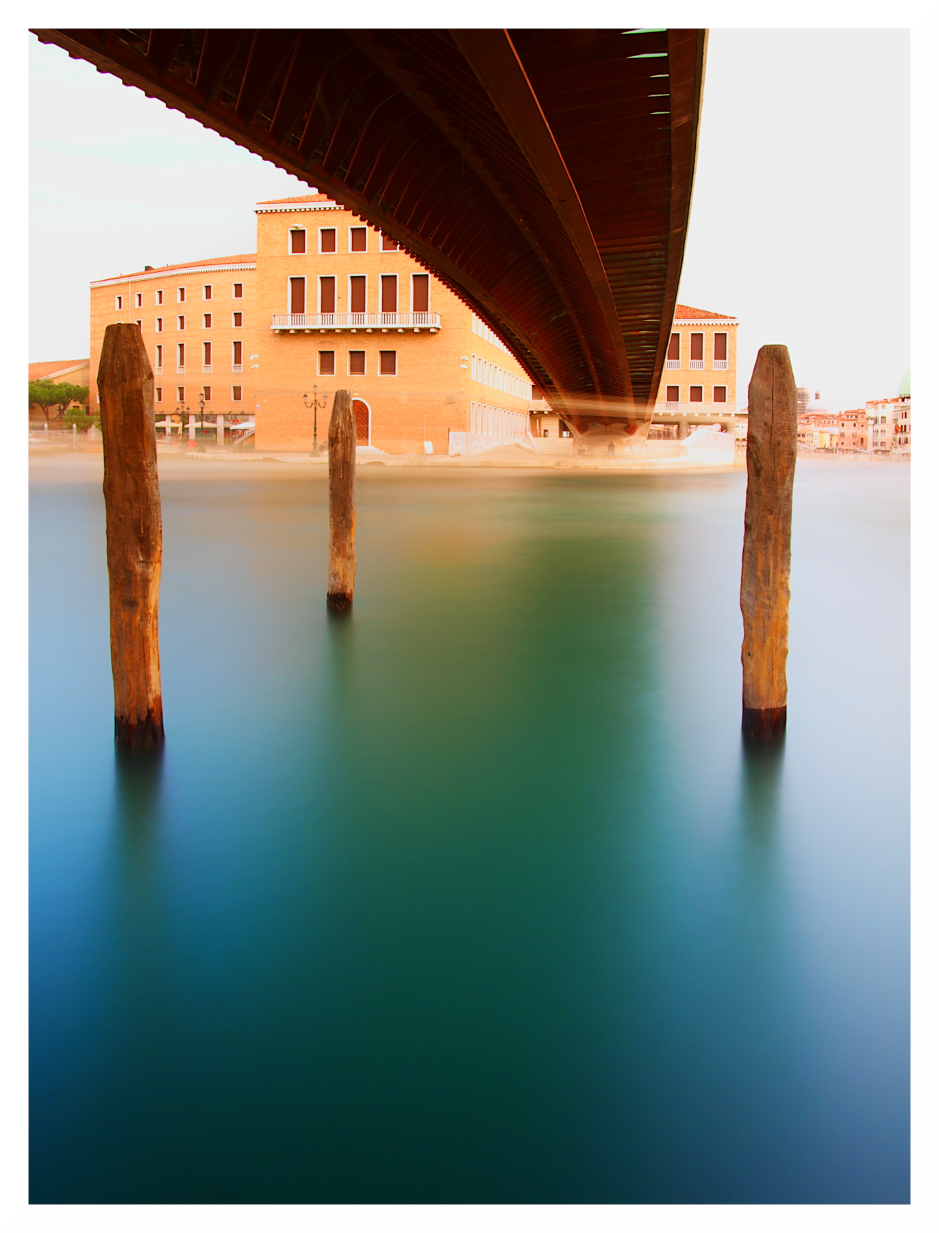 sotto il Ponte di Calatrava (Ponte della Costituzione)