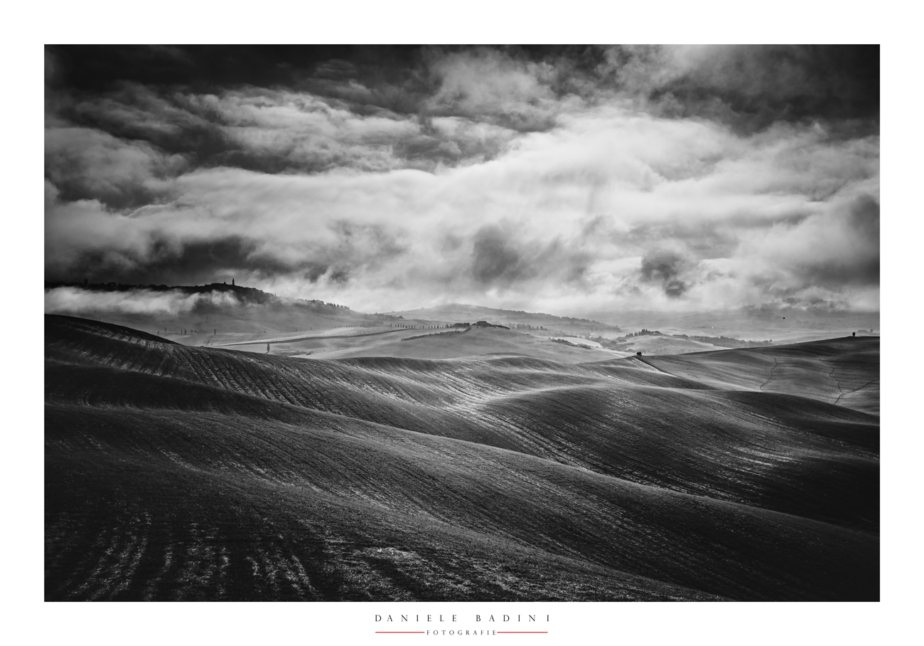 Pienza domina la vallata