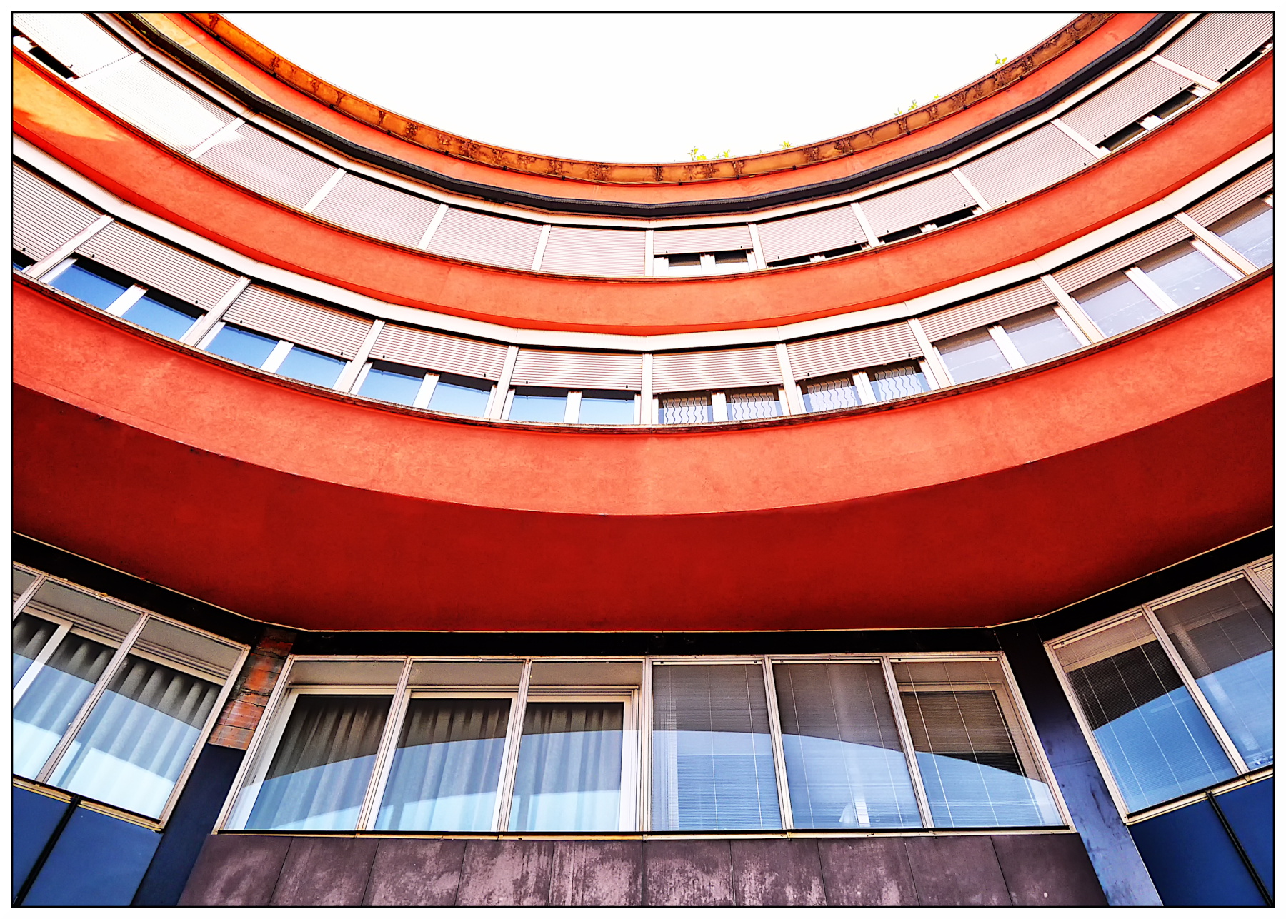 edificio polifunzionale