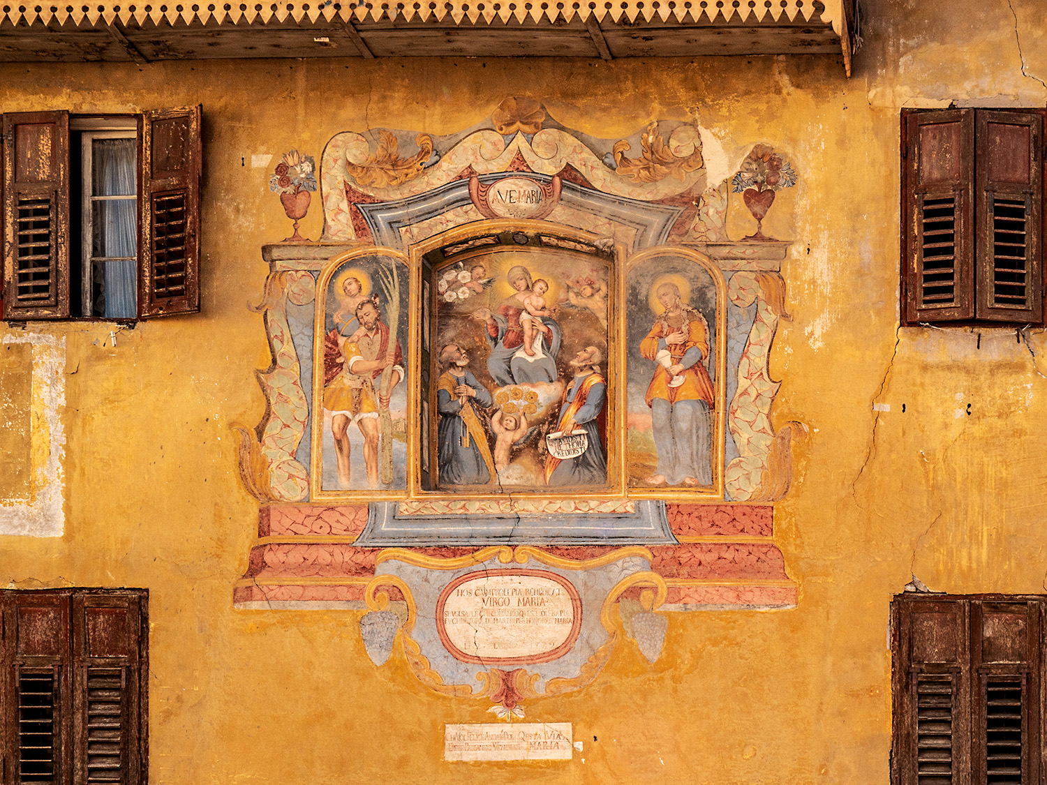 st