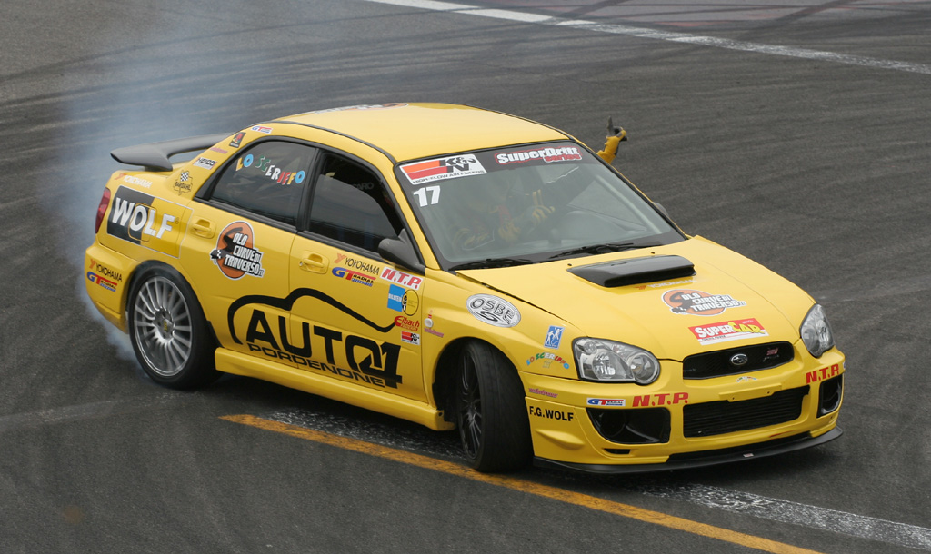 Subaru Impreza Drifting Monza