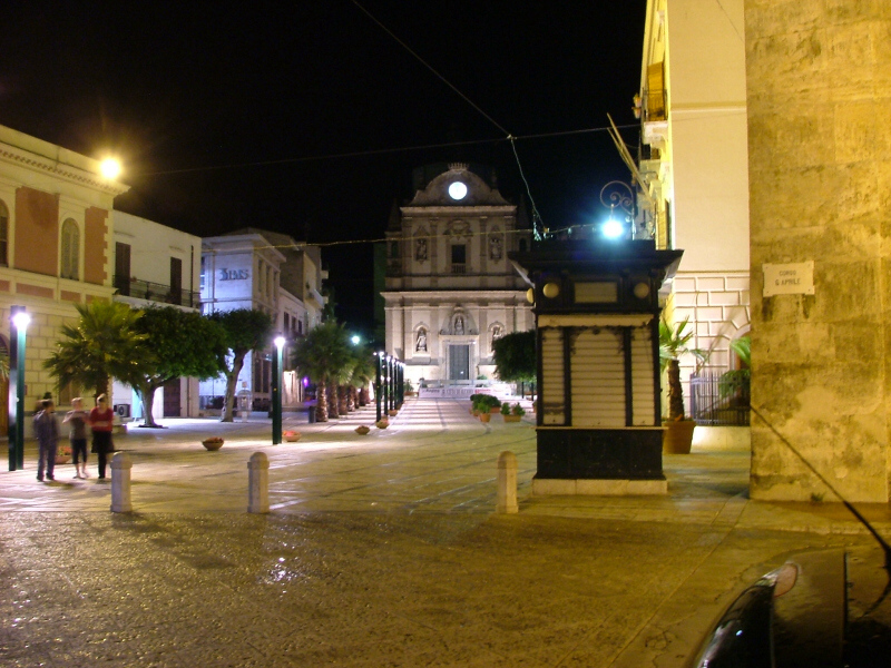 Alcamo by night