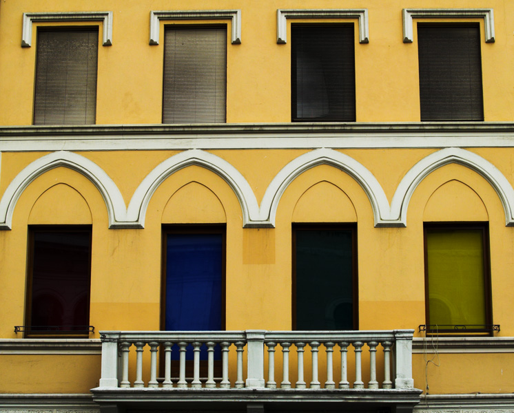 Windows & Colors
