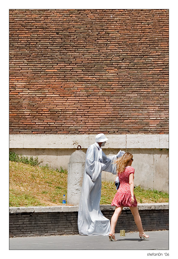 muro:di:indifferenza