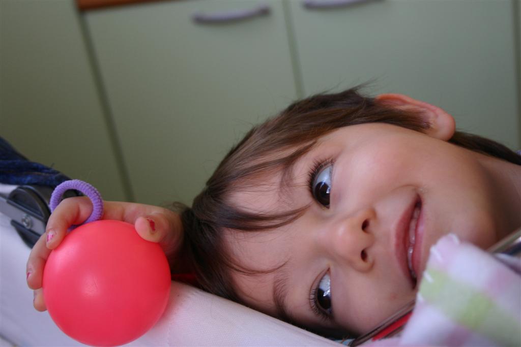 Una pallina per volare con la fantasia