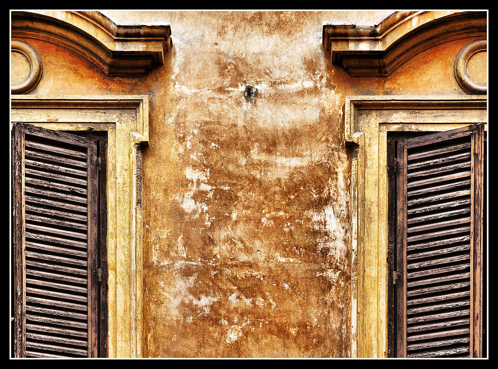 ...muri e finestre. -3-