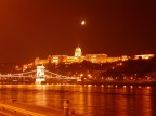 Un romantico abbraccio...a Budapest Un romantico abbraccio...a Budapest