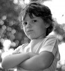 una foto con il cinquantino a tutta apertura......trovo lo sfocato meraviglioso.....