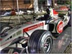 F1 Bar-Honda in giardino