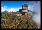 Alba nuvolosa sulla Sacra di San Michele. Avigliana, Torino