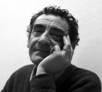 Il soggetto � stato fotografato a sua insaputa, lo conosco bene, ed � la prima volta che vedevo in lui un'espressione cos�!

salvadestefano
HP935 BN