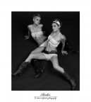 Pamela & Romina
Fotostudio.

Gemelle, cos� uguali e cos� diverse, stesse radici, diversi modi di sbocciare.

"..en somme nous sommes tous la somme des simples addiction,
la cumulation des choix � des intersection..."