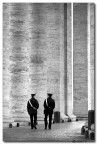 Tra le colonne... Tra le colonne...