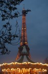 Tour Eiffel Sulla Giostra