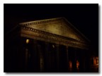 A Roma ogni pietra ha un fascino... A Roma ogni pietra ha un fascino...