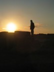 Un uomo al tramonto Un uomo al tramonto
