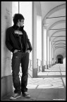 Che guardi? Che guardi?