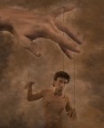 qualche volta penso di essere un burattino qualche volta penso di essere un burattino