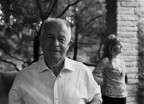 il mio vecchio stanco nonno in una vecchia sporca pellicola il mio vecchio stanco nonno in una vecchia sporca pellicola