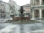 Loreto fontana bagnata