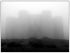 Nebbia a Castel del Monte