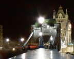 london bridge in notturna london bridge in notturna