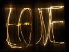 * l'amore dietro alle tende * * l'amore dietro alle tende *