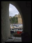 passeggiando vicino al porto di Camogli ho visto questo scorcio
