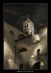 Dietro la chiesa Dietro la chiesa