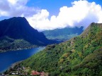 Cook's Bay - Moorea (Polinesia Francese) Cook's Bay - Moorea (Polinesia Francese)