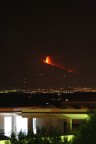 Mi trovo a 50 Km di distanza dall'Etna in linea d'aria, c'� in corso un'eruzione spettacolare (ore 22,30 del 4 Settembre 2007).