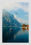 Il lago di autunno Il lago di autunno