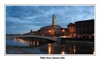 Cala la sera sui lungarni di Pisa Cala la sera sui lungarni di Pisa