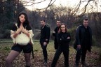 Melodic epic metal con ragazza alla voce. Melodic epic metal con ragazza alla voce.