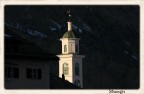 In questo piccolo paesino del cantone dei Grigioni, dal nome Sils Maria, il sole lascia spazio alle ombre e al fresco della sera. L'ultimo raggio di sole colpisce il campanile, lasciando trasparire del calore.
Vs commenti su emozioni e sensazioni trasmesse oltre che tecniche. 
Grazie Stranger